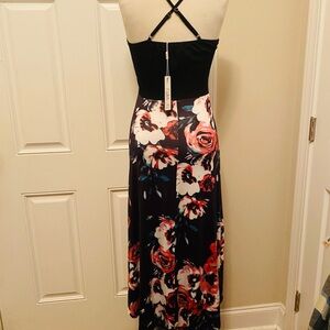 🩷🩷Kilig midi dress size S. NWT